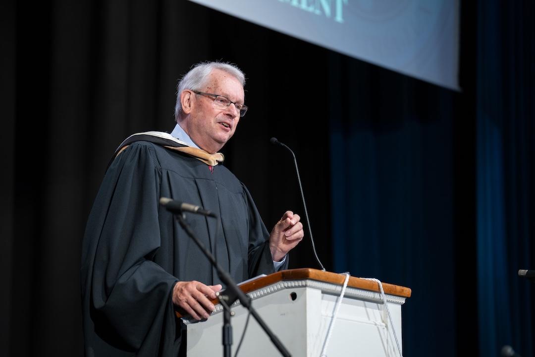 Jack Reasor speaks at commencement.