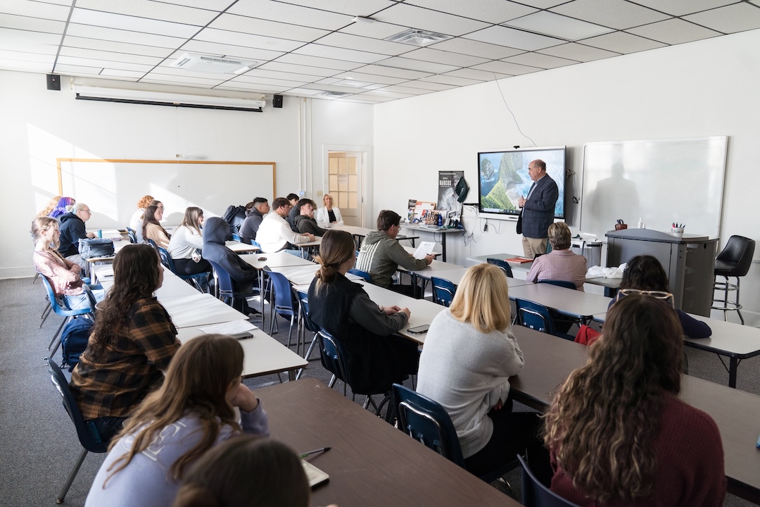 Criminal Justice Students Connect with Justice Administration Professionals